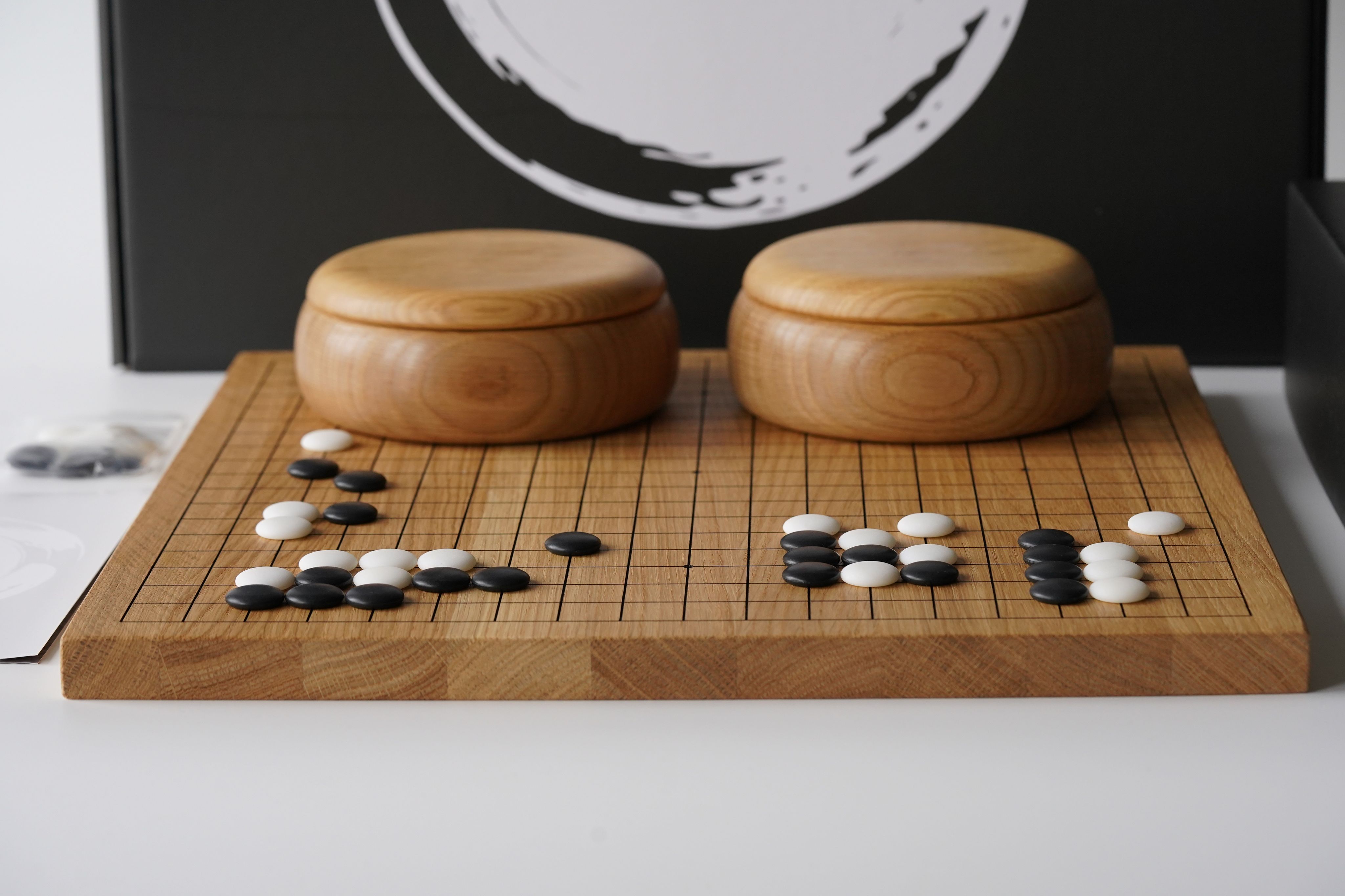 Школа «Дружба» приглашает на мастер-класс для детей по китайской настольной игре го